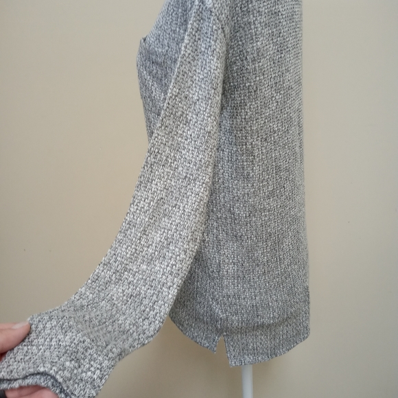 American Eagle Heather Gray Tweed Sweater Petite - Picture 5 of 13